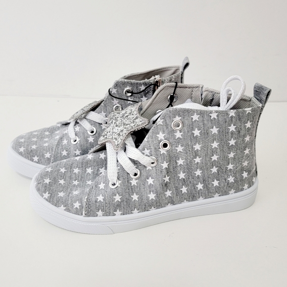 Bobbie brooks gray stars girls shoes - Picture 3 of 5
